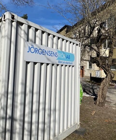 Stambyte i söderort – flerfamiljshus i Hagsätra